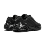 TRIPLE BLACK - 图片 2