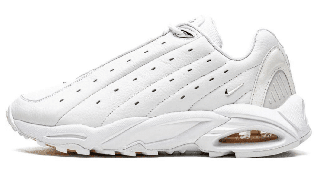 149_4069ba88-eed8-438f-b2a4-2478fb37a581-1.png TRIPLE WHITE - 图片 1