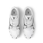 All White - 图片 7