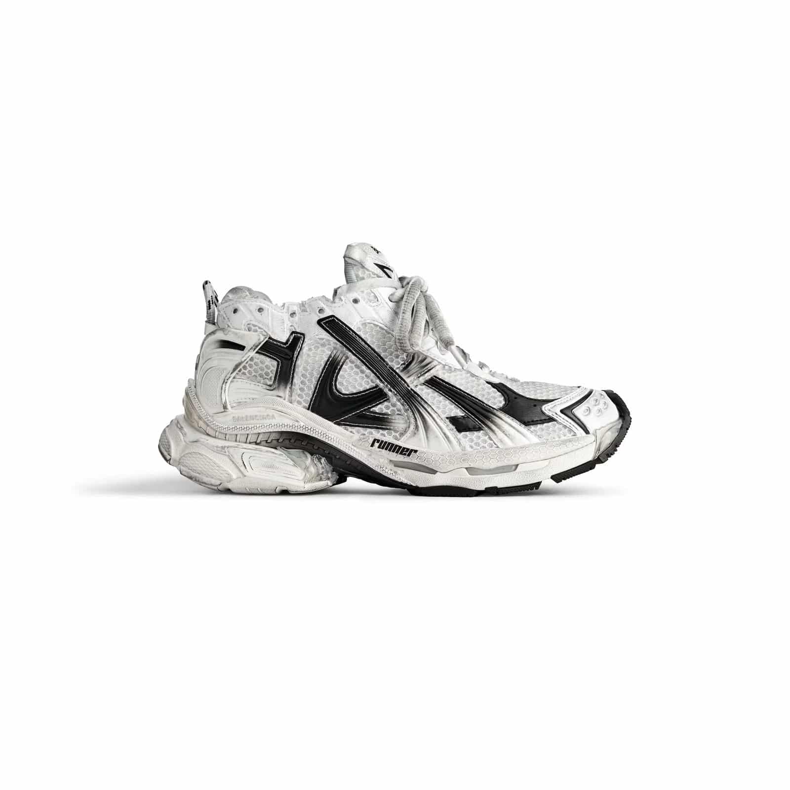 22-Large-772767WRUNG9010_F_1_54fede82-cff6-44c9-8ba7-860f36843f61.jpg RUNNER - 图片 1
