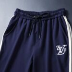 Tracksuit - 图片 7