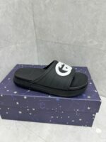 Slippers - 图片 3