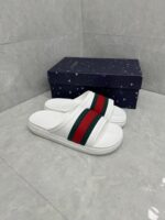 Slippers - 图片 4