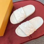 Slippers - 图片 2