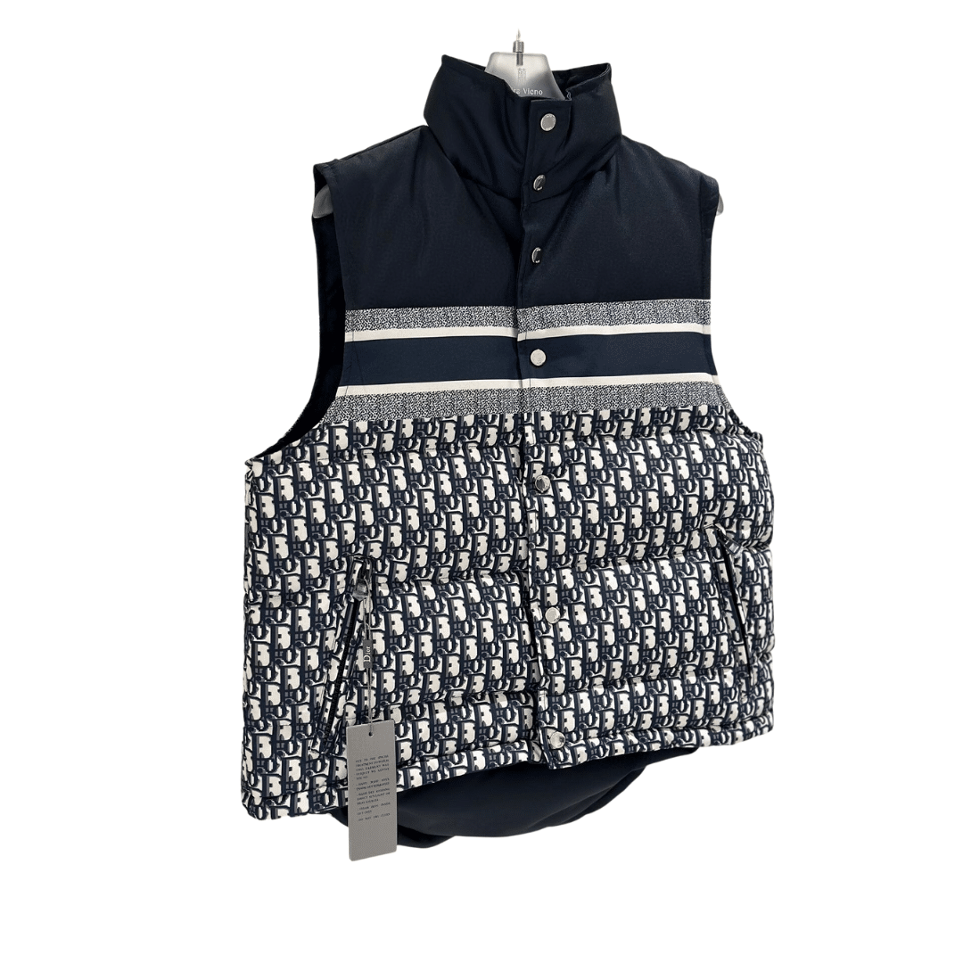 39-7_6790a4b7-1fdc-4c1d-a275-26e91c58780e.png Gilet - 图片 1