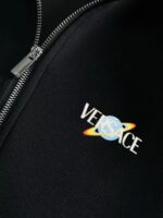 Tracksuit - 图片 2