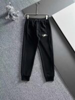 Tracksuit - 图片 4