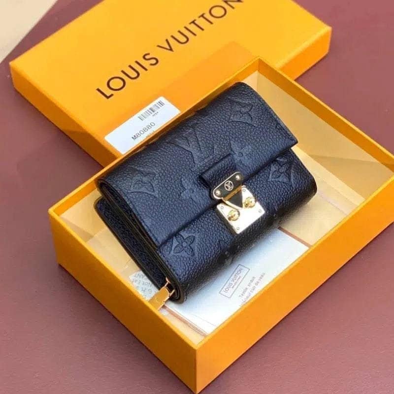 675-5-149_jpg_3a8a940e-f6f2-483d-a05c-34a7d7abba62.jpg Wallet - 图片 1