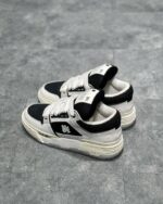 Black White - 图片 5