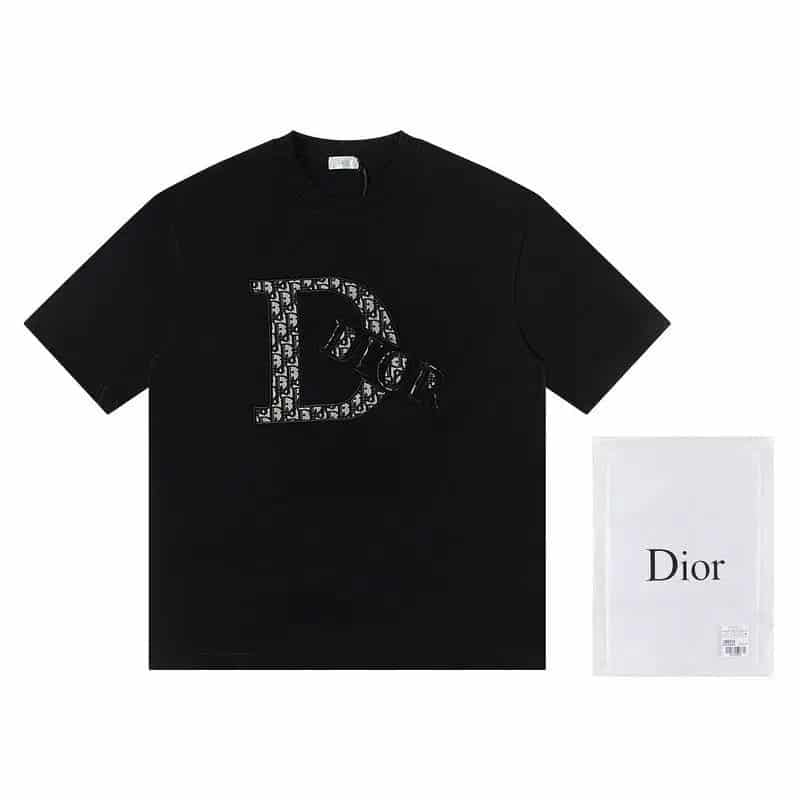 92-1-239_jpg_c817b8f9-34ff-46eb-ba9c-fd33f26b2757.jpg T-shirt - 图片 1