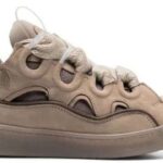 Curb Brown