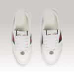 All White - 图片 5