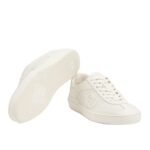 All White - 图片 3