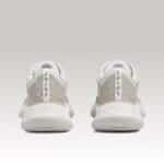 All White - 图片 4