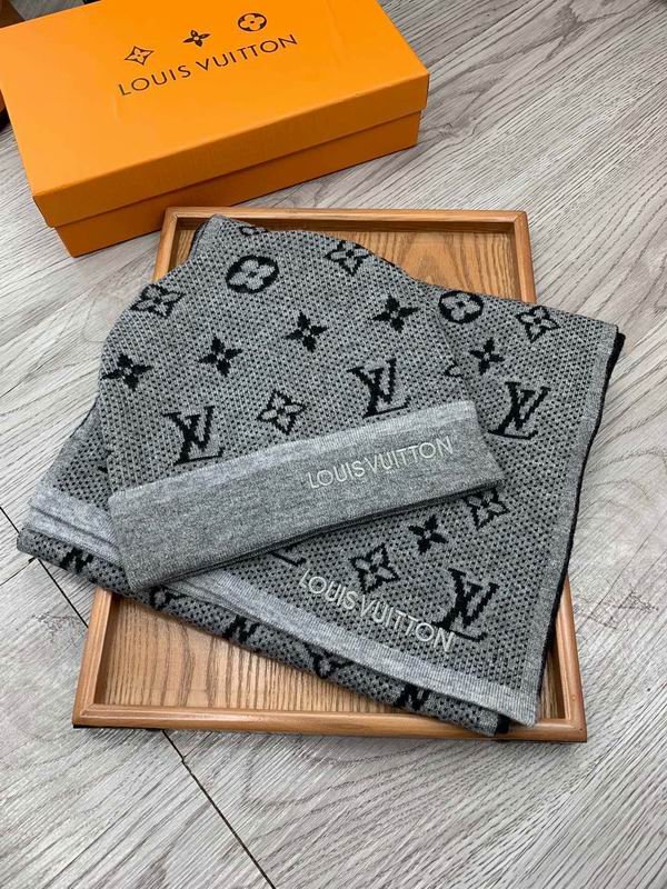 LV-2pcs-w110717-1_862361.jpg Beanie + Scarf - 图片 1