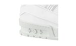 All White - 图片 3