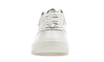 Triple White - 图片 3