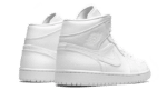 Triple White (2020) - 图片 3