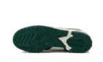 White Green Black - 图片 3