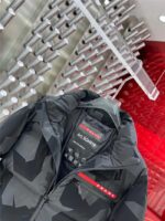 Jacket - 图片 5